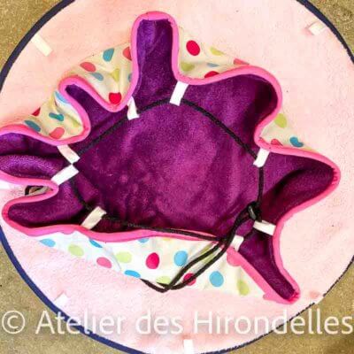 Baluchon Pieds au sec – Le sac tapis de piscine 2-en-1